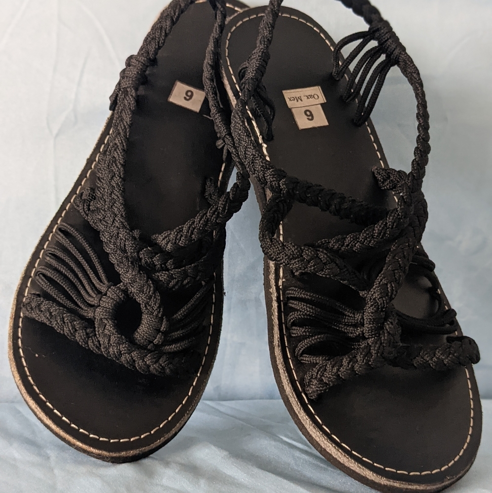 Black Oaxacan sandals